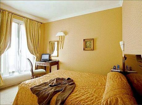 Ducs De Bourgogne Hotel 4*