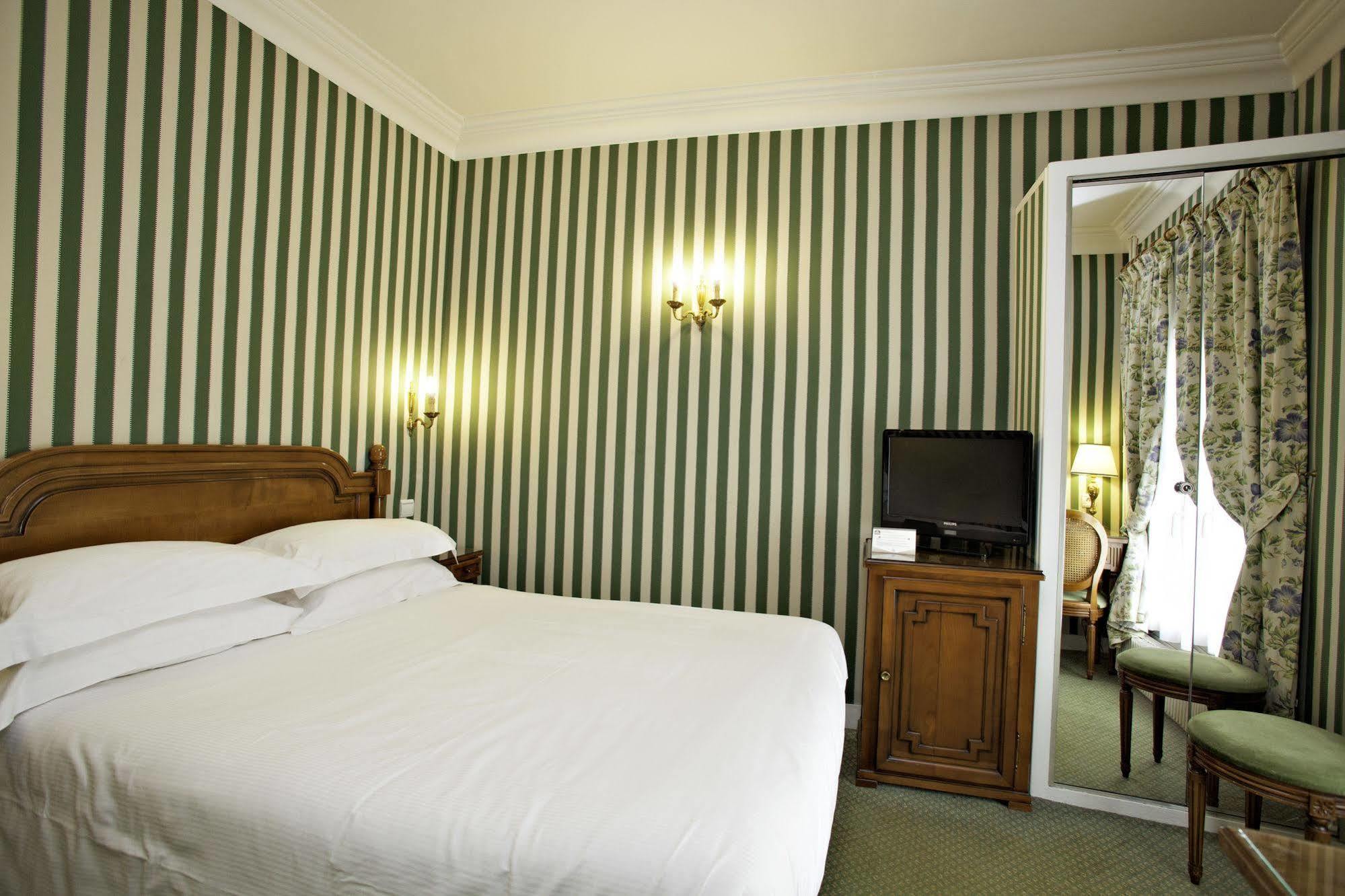 Ducs De Bourgogne 4*